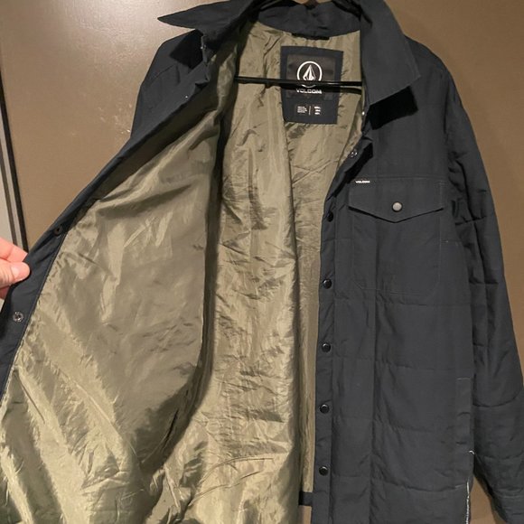 Volcom Quilted Larkin Jacket - Picture 2 of 5